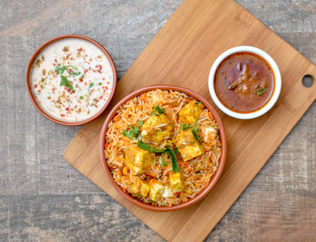 Kadhai Paneer Biryani (600 Gms)