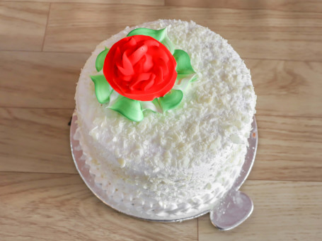 White Forest Cake (Per Pound) (Eggless)