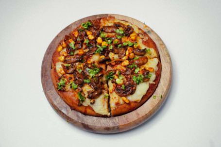 Corn Chilly Mushroom Pan Pizza