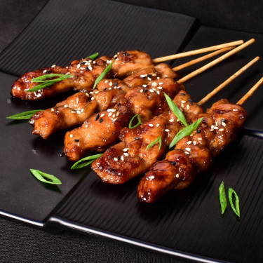 Yakitori Grilled Chicken Skewers (5 Sticks)