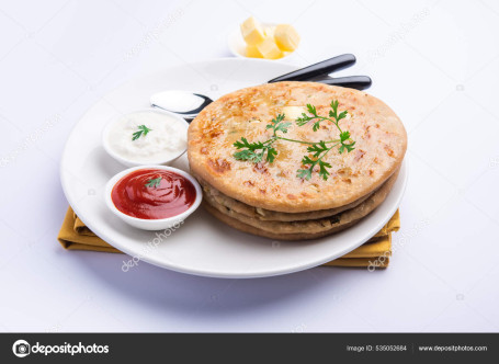 Desi Ghee Matar Paratha