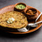 Aloo Pyaaz Paratha Mit Quark Und Chili-Gurke