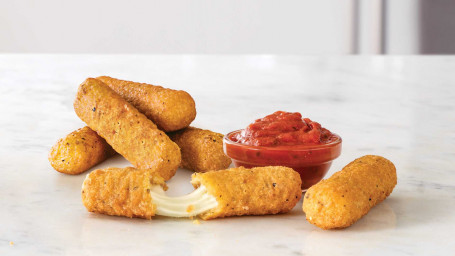 Große Mozzarella-Sticks