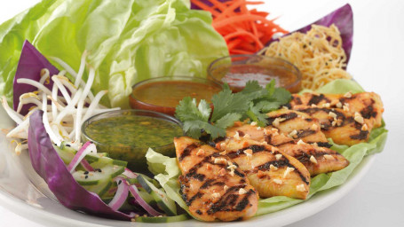 Thai-Salat-Wraps Mit Hühnchen