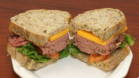 Roast Beef And Cheddar On Whole Grain