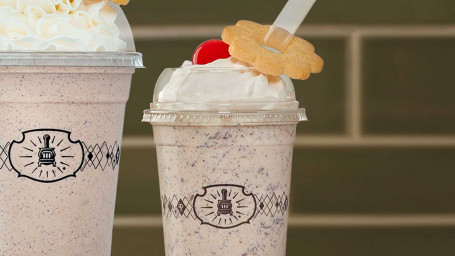 Oreo Cookie Short Shake