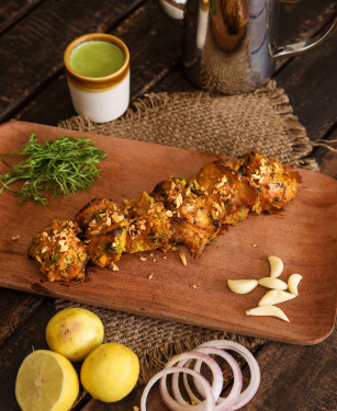 Dhaniya Lehsuni Murg Tikka