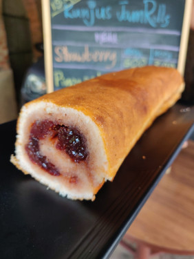 Strawberry Jam Rolls- 400G