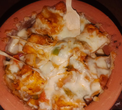 Handi Paneer Pizza