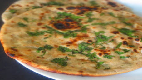 Tandoori Aloo Paratha{1} +Curd Pickle