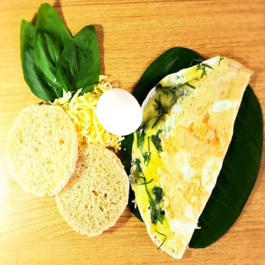 Cheese Spinach Omelette With Wheat Bread