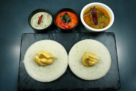 Butter Idli [Benne Thatte Idli]