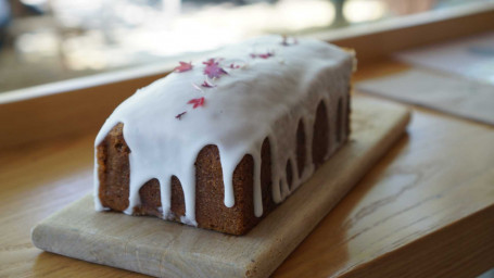 Vegan Earl Grey Lemon Cake