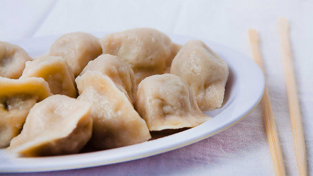 Pork And Shrimp Dumpling With Green Chives