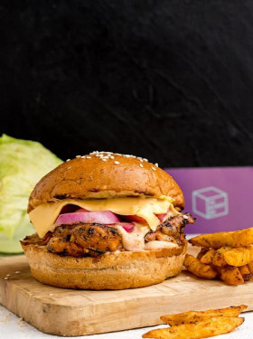 Hummus Chicken Burger