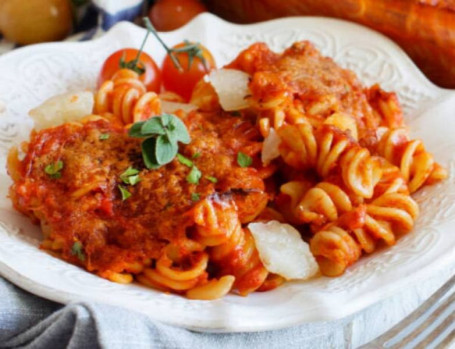 Chicken All Arrabbiata (Red Sauce Pasta)