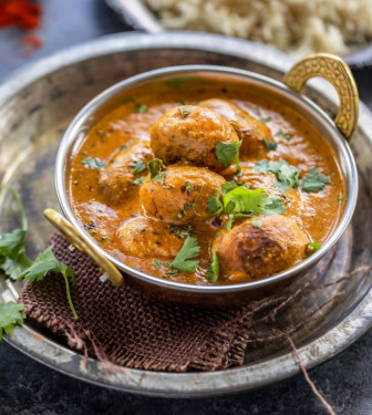 Dum Aloo Banarasi 2Pcs