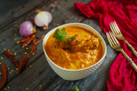 Chicken Tikka Makhani Gravy