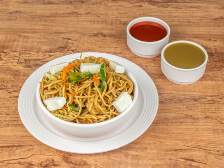 Paneer Chow Mein Half