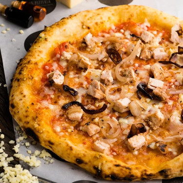 Slow Cooked Chicken Pizza