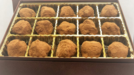 Classic Dark Chocolate Truffles (15Pc)