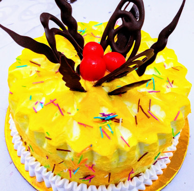 Eggless Mango King Cake