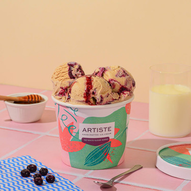 Berry Cheesecake Ice Cream 500 Ml