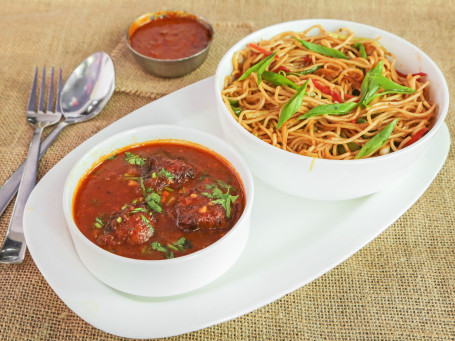 Veg Manchurian+Veg Noodle