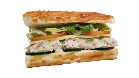 Signature-Hühnersalat-Sandwich