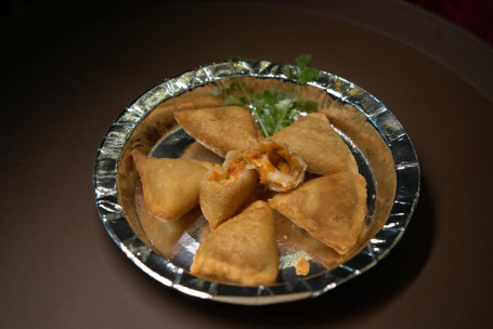 Mini Pizza Samosa [6Pcs]