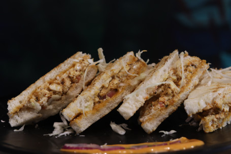 Popeye Paneer Keema Sandwich)