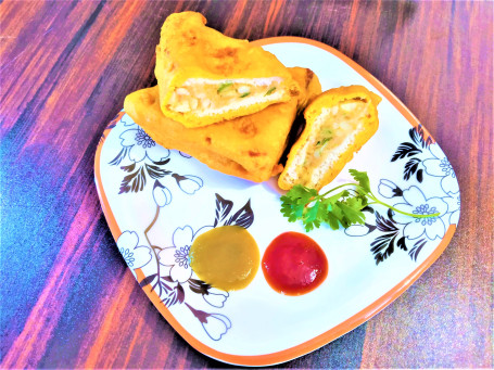 Aloo Bread Pakoda (2 Pcs)