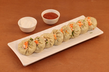 Special Paneer Momos 8 Pcs Served With Red Spicy Chutney Mevnies