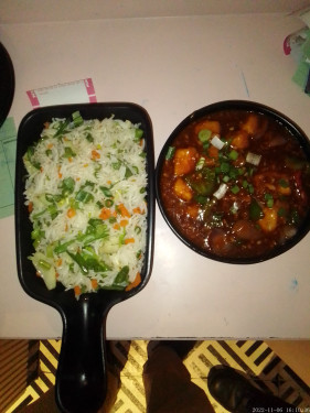 Veg Hot Saur Veg Fried Rice Veg Manchurian