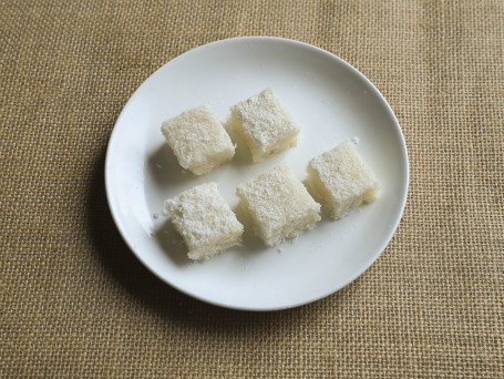 Khopra Barfi 250 Gms)