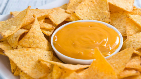 Nachos Witch Cheese Nachos Con Queso