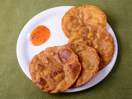 Tikhat Poori (4 Pcs)