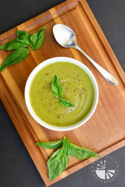 Velvet Zucchini Basil Soup