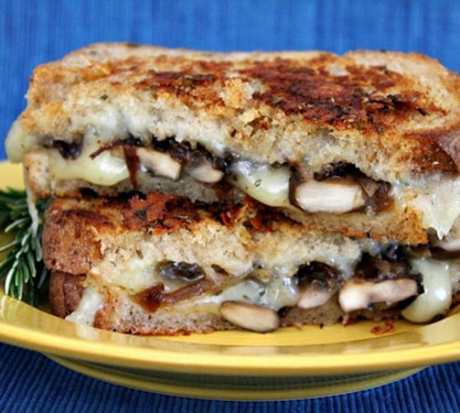 Mushroom And Caramelised Onion Sandwich