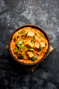 Paneer E Mud Oven (Chefs Special)
