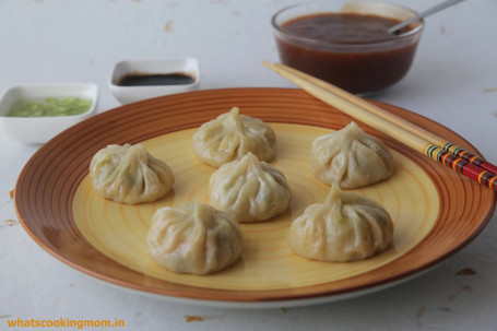 Classic Momos (8 Pc.