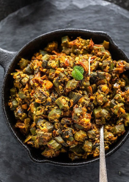 Bhindi Masala Half With 5 Tawa Butter Roti