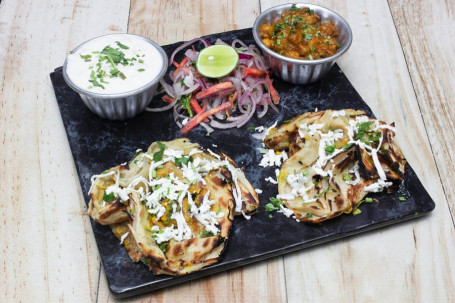 Chur Chur Paneer Kulcha