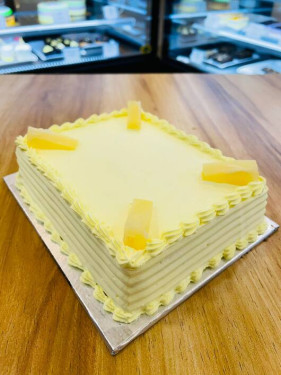 Pineapple Mini Cake [225 Grams]