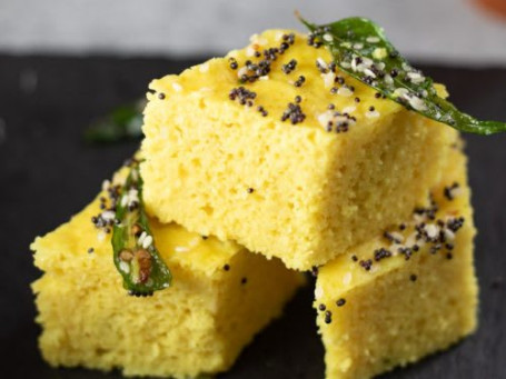 Khaman (Per Plate)