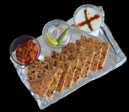 Mix Veg Paratha[With Curd Pickle]Per Plate 2Pc