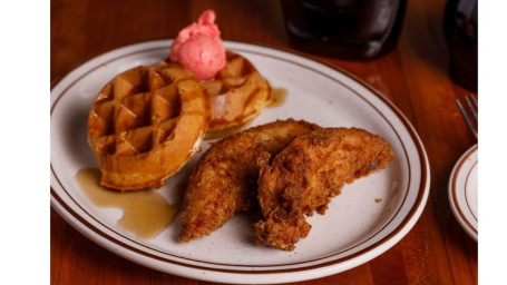 Waffle With Tenders