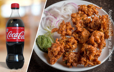 Veg Pakora Coke