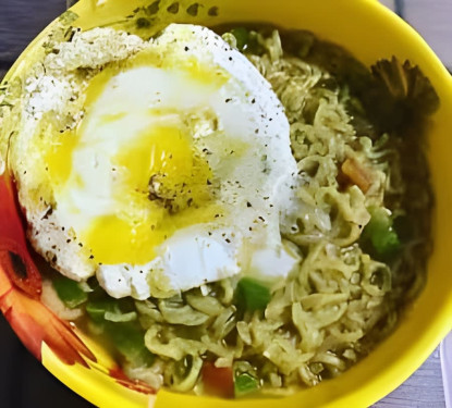 Egg Poch Masala Maggi