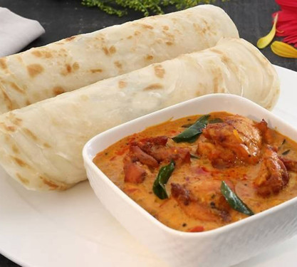 Paratha With Chicken Curry [2 Pieces]